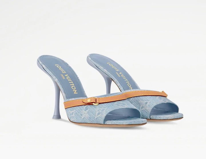 LIGHT BLUE DENIM HEELS