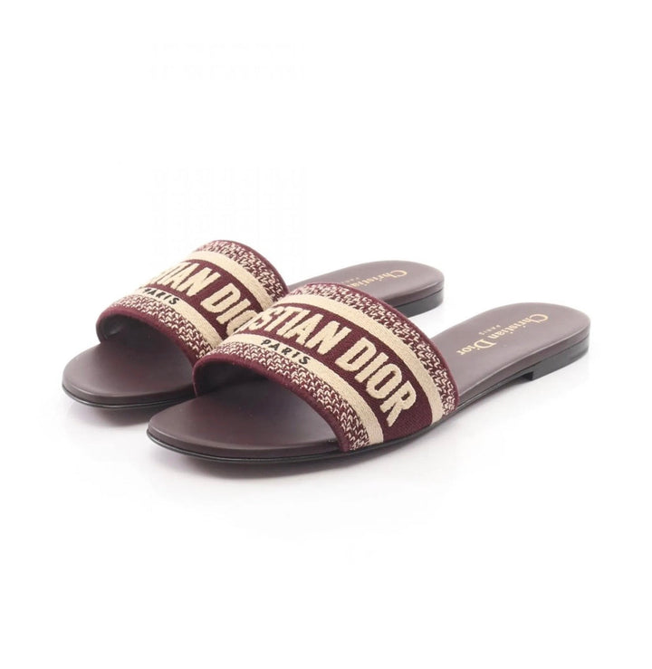 PARISE BURGUNDY SANDALES