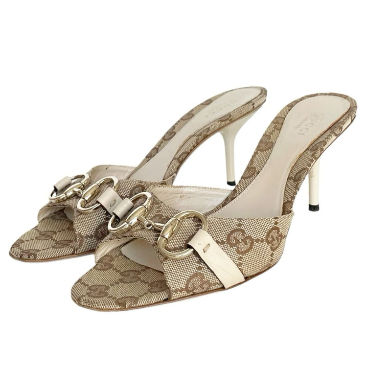 SIGNATURE PATTERN HEELS