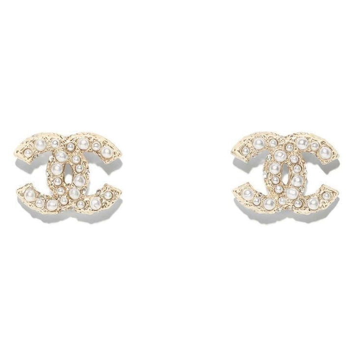 STATEMENT EARRINGS