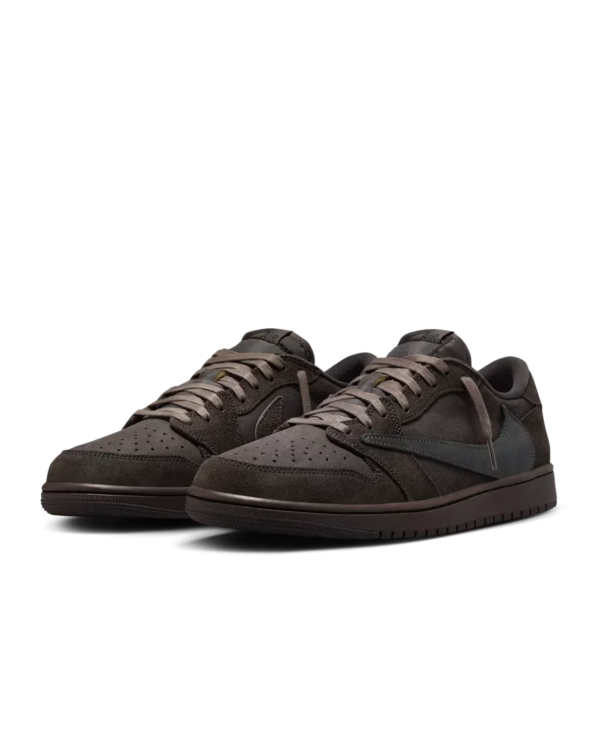 VELVET BROWN SNEAKERS