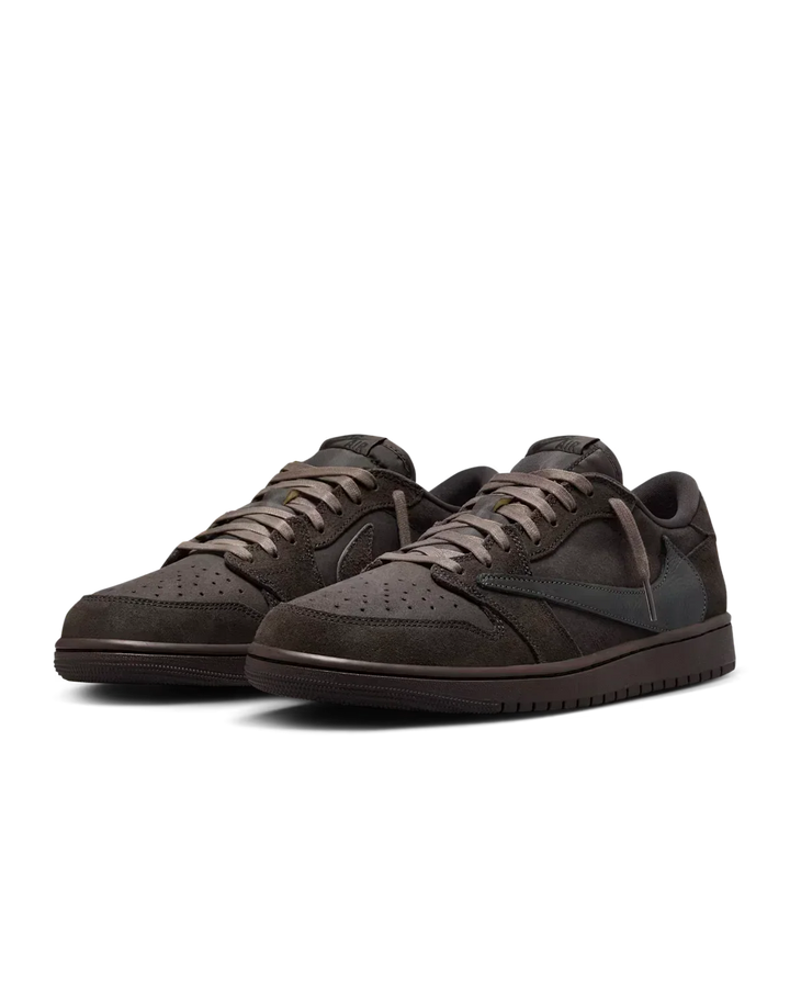 VELVET BROWN SNEAKERS